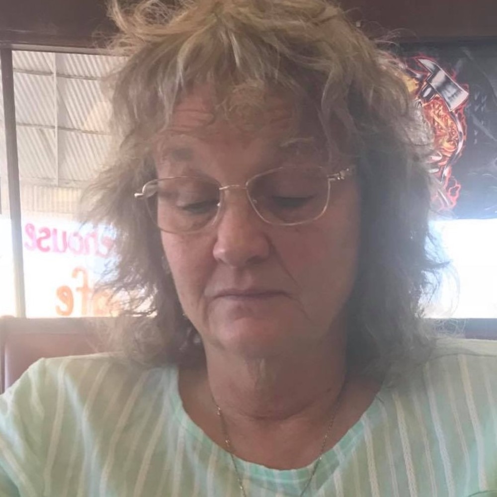 Meet your Posher, Brenda